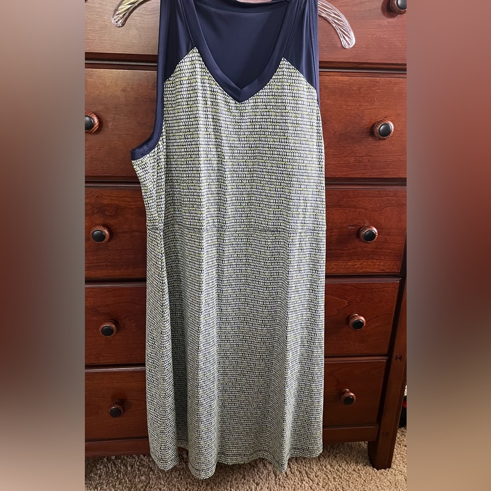 EUC Title Nine crusher dress size XL